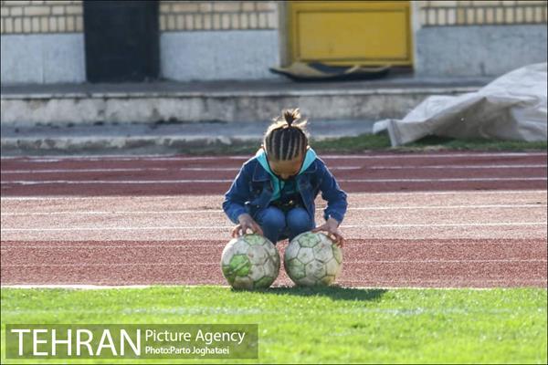 دیدار تیم‌های فوتبال بانوان البرز و سپاهان 23