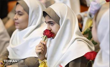 جشن «دختران آرمانی» 62