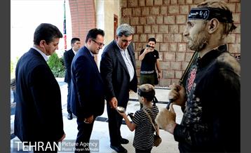 اهتزاز بزر‌گترین پرچم یا حسین (ع) 3