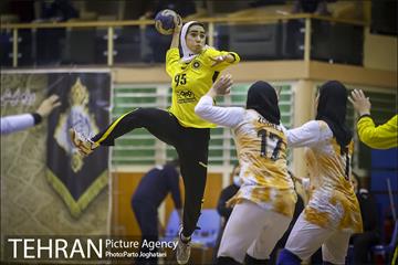 نخستین روز مرحله دوم لیگ هندبال زنان 7