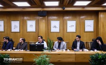 نشست صمیمانه شهردار تهران با معاون اول رئیس‌جمهور