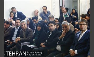 نخستین نشست خبری دکتر پیروز حناچی شهردار تهران  34