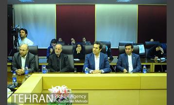 حضور شهردار مونترال در برج میلاد برای امضاء تفاهم نامه با شهرداری تهران 14