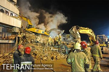 چهارمین روز آواربرداری ساختمان پلاسکو-2 25