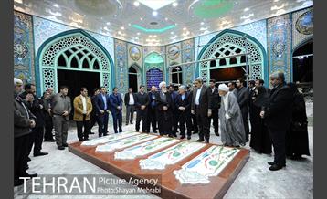 بازدید شهردار تهران از مقبره شهدای گمنام ابوذر 9