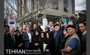 نصب سردیس و نامگذاری خیابان همایون شهنواز 8