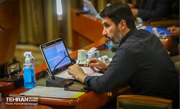 رای قاطع شورا به ریاست مجدد مهدی چمران 27