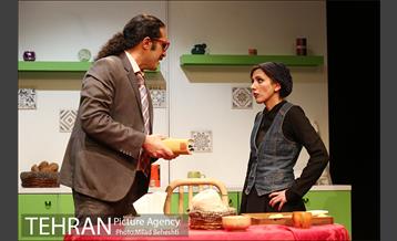 نمایش جنایات قلب 10