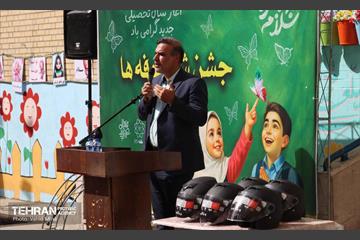 جشن شکوفه‌ها در منطقه ۱1 14