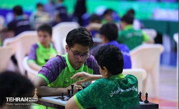مسابقات شطرنج سومین دوره جام قهرمان شهر 10