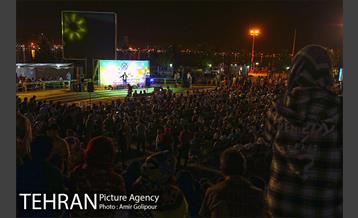 شادستان در دریاچه شهدای خلیج فارس 4