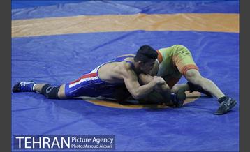 رقابت های عمومی کشتی آزاد بزرگسالان کشور