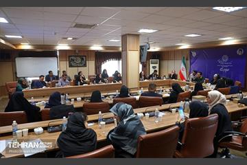 جلسه هم‌اندیشی معاونت رسانه با کارشناسان خبر مناطق ۲۲ گانه 4