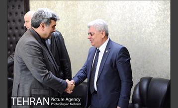 دیدار محمد سعید رئیس سازمان شهرهای متحد با پیروز حناچی شهردار تهران 4