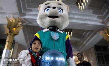 ویژه برنامه هفته کودک در برج میلاد 1