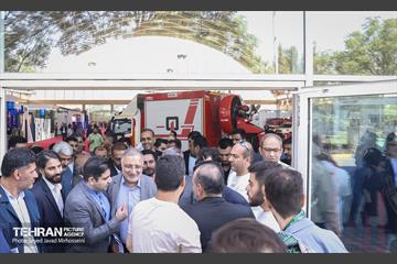 بازدید شهردار تهران از دومین نمایشگاه بین‌المللی «شهریران» 4