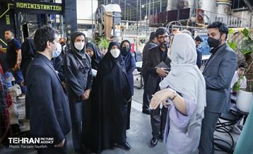 حضور نرگس معدنی پور در منطقه 5