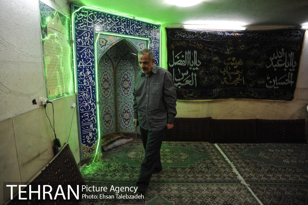 تکیه گردی احمد مسجد جامعی 1