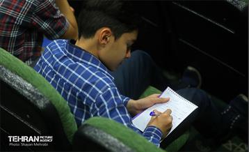 دومین روز کارگاه داستان‌نویسی ویژه اعضای کانون نوجوانان 20