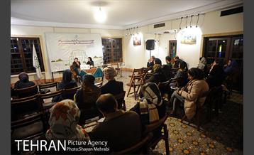 هفته کتاب و کتابخوانی در نگارستان شهر 15