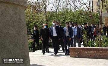 مـراسم بهره برداری از فاز اول بوستان های مادر و کودک 4