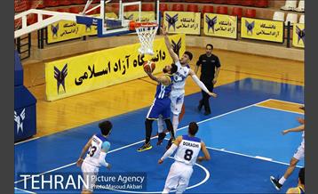 رقابت بسکتبال تیم های دانشگاه آزاد - پتروشیمی بندر امام