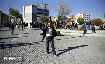شادپیمایی عروسکی اقوام ایرانی در بوستان دانشجو  2