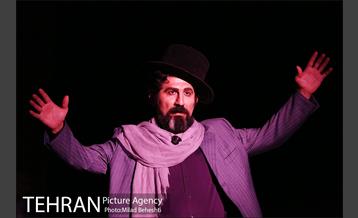 نمایش سفر به بی نهایت دور‎ 28