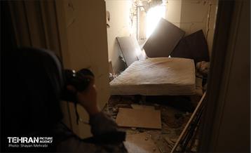 بازدید اصحاب رسانه از بازسازی ساختمان‌های آسیب‌دیده جنگ 12 روزه 33