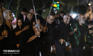 عزاداری شب تاسوعای حسینی در میدان منیریه 14