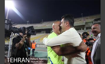 دیدار استقلال خوزستان و استقلال تهران در لیگ برتر فوتبال 4