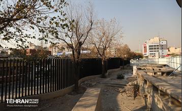 اینجا کارگاهه؛ محوطه سازی حریم تئاتر شهر 12