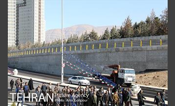 آیین بهره برداری تقاطع غیرهمسطح بزرگراه شهید حکیم با بلوار المپیک 25