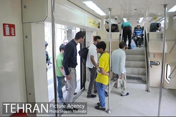 سرویس رسانی مجدد مترو خط 5 در روزهای جمعه 35