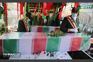 تشییع دو شهید گمنام در منطقه 15