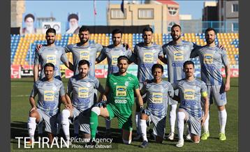 دیدار تیم های گلگهر سیرجان و استقلال تهران 1