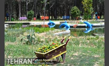 آئین بهره برداری از باغ راز هستی در منطقه 22 40