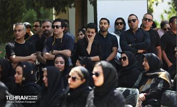 مراسم تشییع و خاکسپاری حمیدرضا درجاتی 56