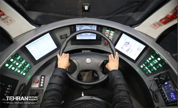 تست تراموای چرخ لاستیکی در تهران 30