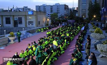 ضیافت یک هزار نفری افطار شهرداری منطقه ۵