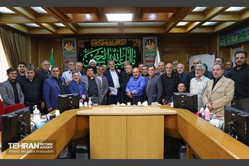 دیدار جمعی از رزمندگان تخریبچی دفاع مقدس با شهردار تهران 14
