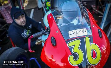 دومین دوره مسابقات موتورسواری سرعت  8