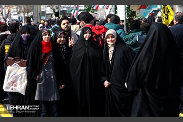 راهپیمایی ۲۲ بهمن در تهران - 3 18