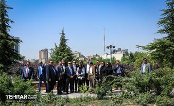 بازدید وزیر فرهنگ جمهوری آذربایجان از اراضی عباس آباد 14