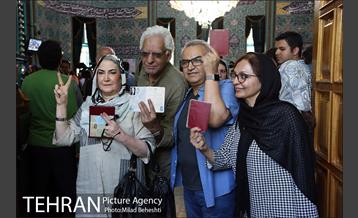 انتخابات ریاست جمهوری و شورای شهر و روستا در حسینیه ارشاد 4