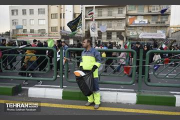 خدمات شهرداری تهران در پایان راهپیمایی ۲۲ بهمن 14