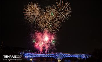 نورافشانی نوروزی در پل طبیعت  22