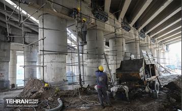 بازدید دانشجویان از پروژه مقاوم‌سازی پل تقاطع بزرگراه همت و رودخانه کن 42