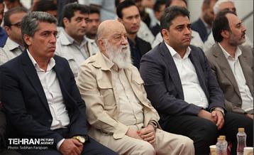 آیین بهره‌برداری از ۲۰۱ دستگاه اتوبوس برقی 37