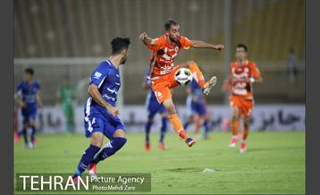 دیدار سایپا تهران استقلال خوزستان در لیگ برتر فوتبال 9